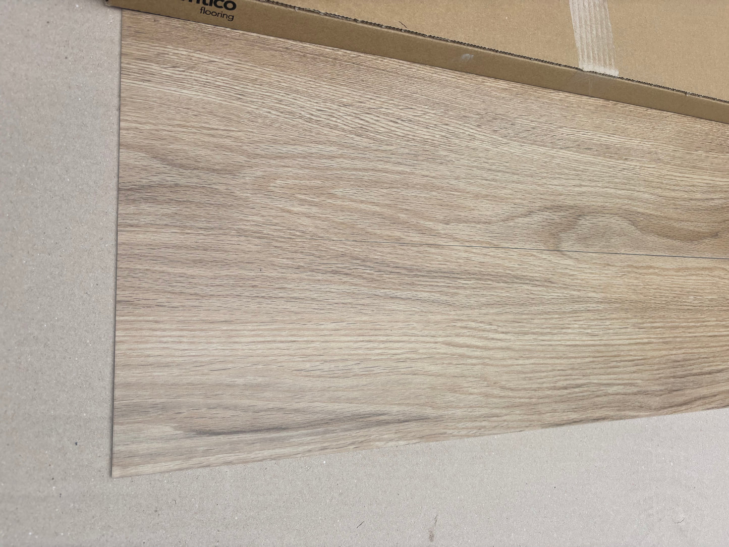 Luxury Amtico Natural Oak LVT Flooring First Range RRP £64 Per SQM