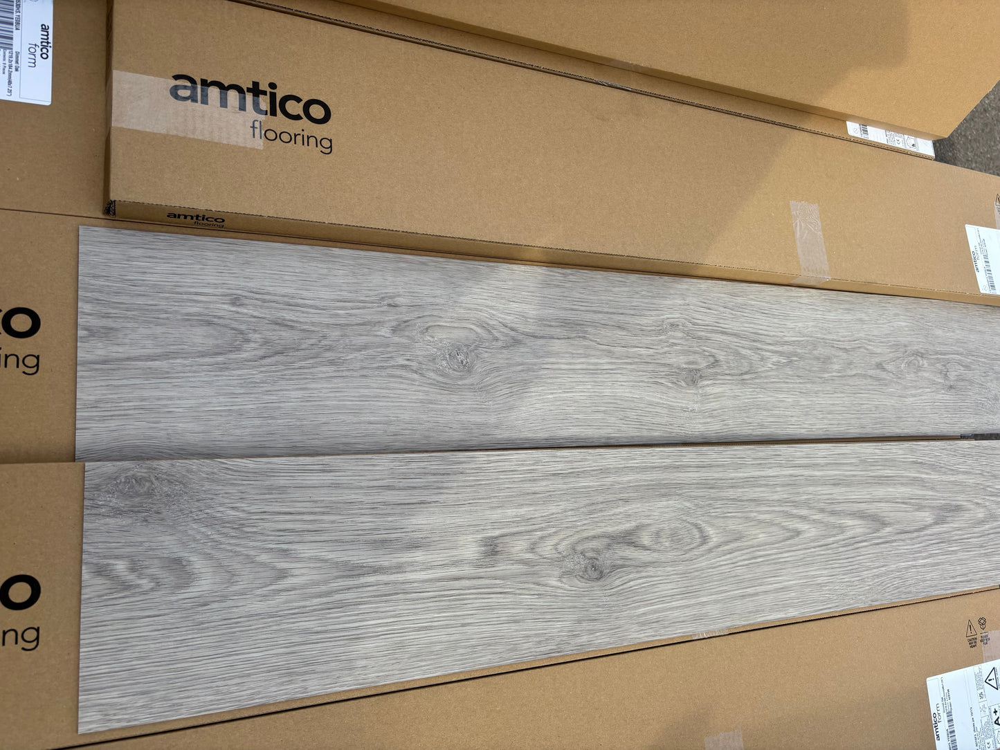 Luxury Amtico Dimmet Oak LVT Flooring RRP £64 Per SQM