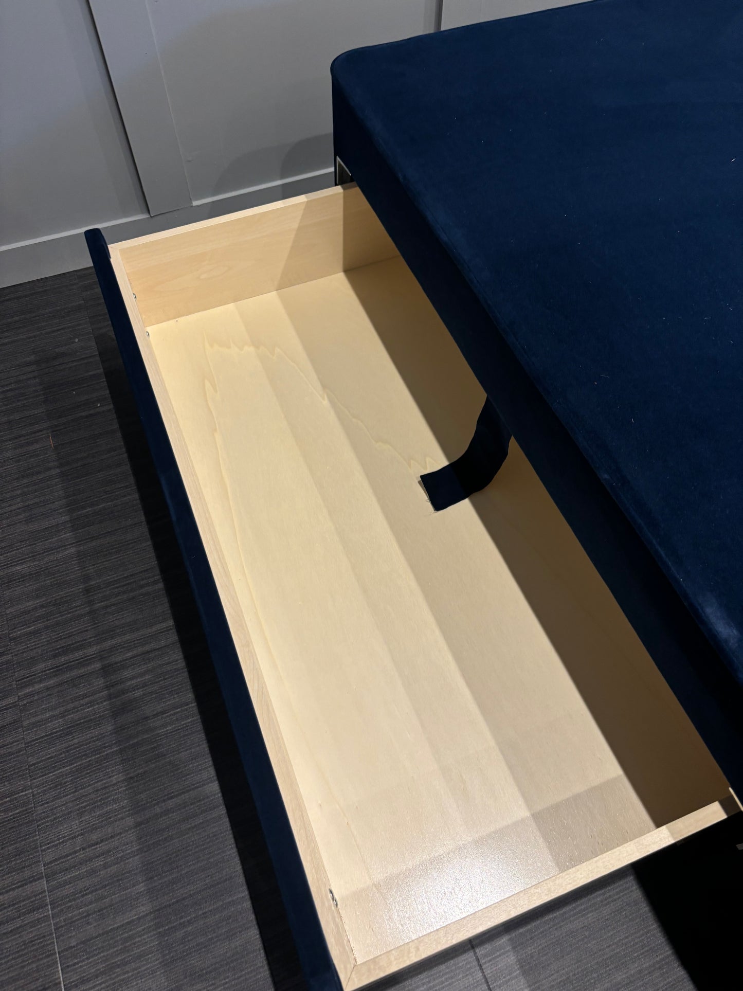 Harrison Spinks Yorkshire Pocket Sprung 4”6 Double Storage Divan Bases RRP £1299