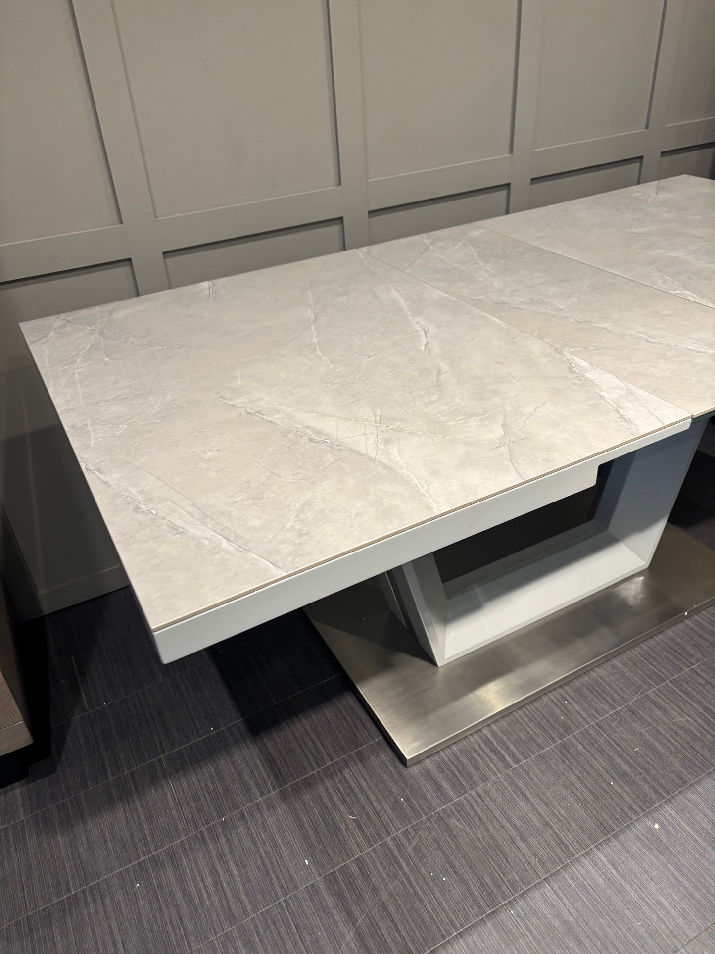 Stunning Large Extendable Grey Ceramic Dining Table RRP £1569