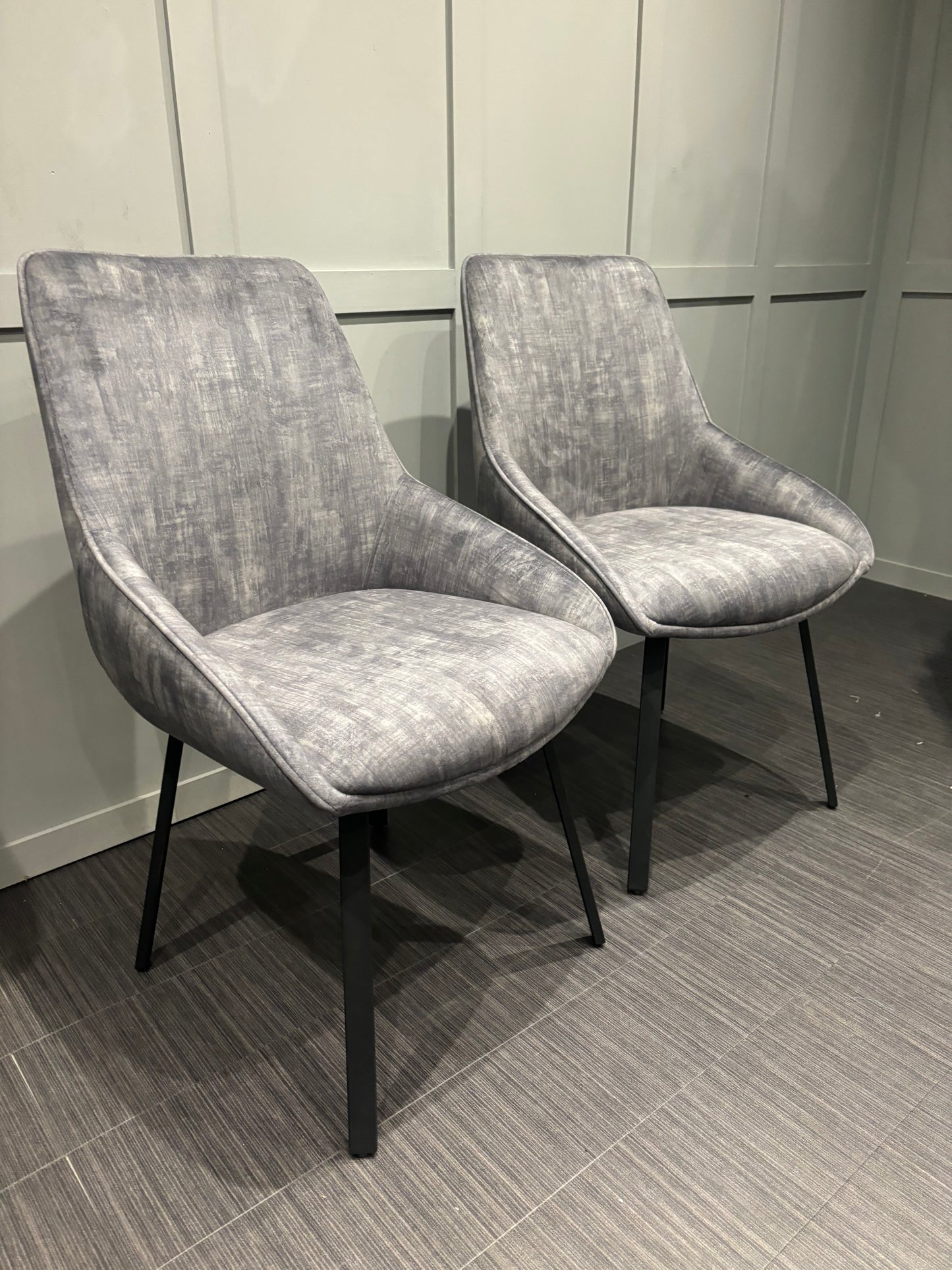 Brand New High Street Branded Swivel Dining Chairs x 2 RRP £299