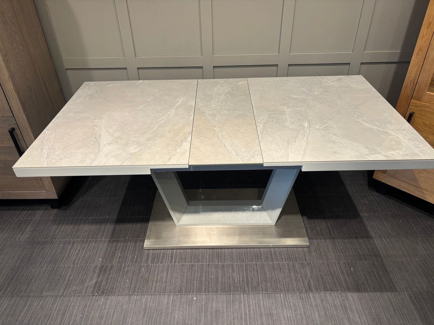 Stunning Large Extendable Grey Ceramic Dining Table RRP £1569