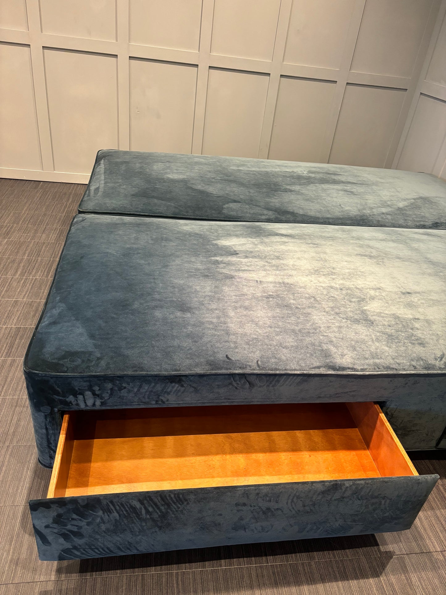 Vispring Prestige Super King Drawer Divan Bases Velvet RRP £4500