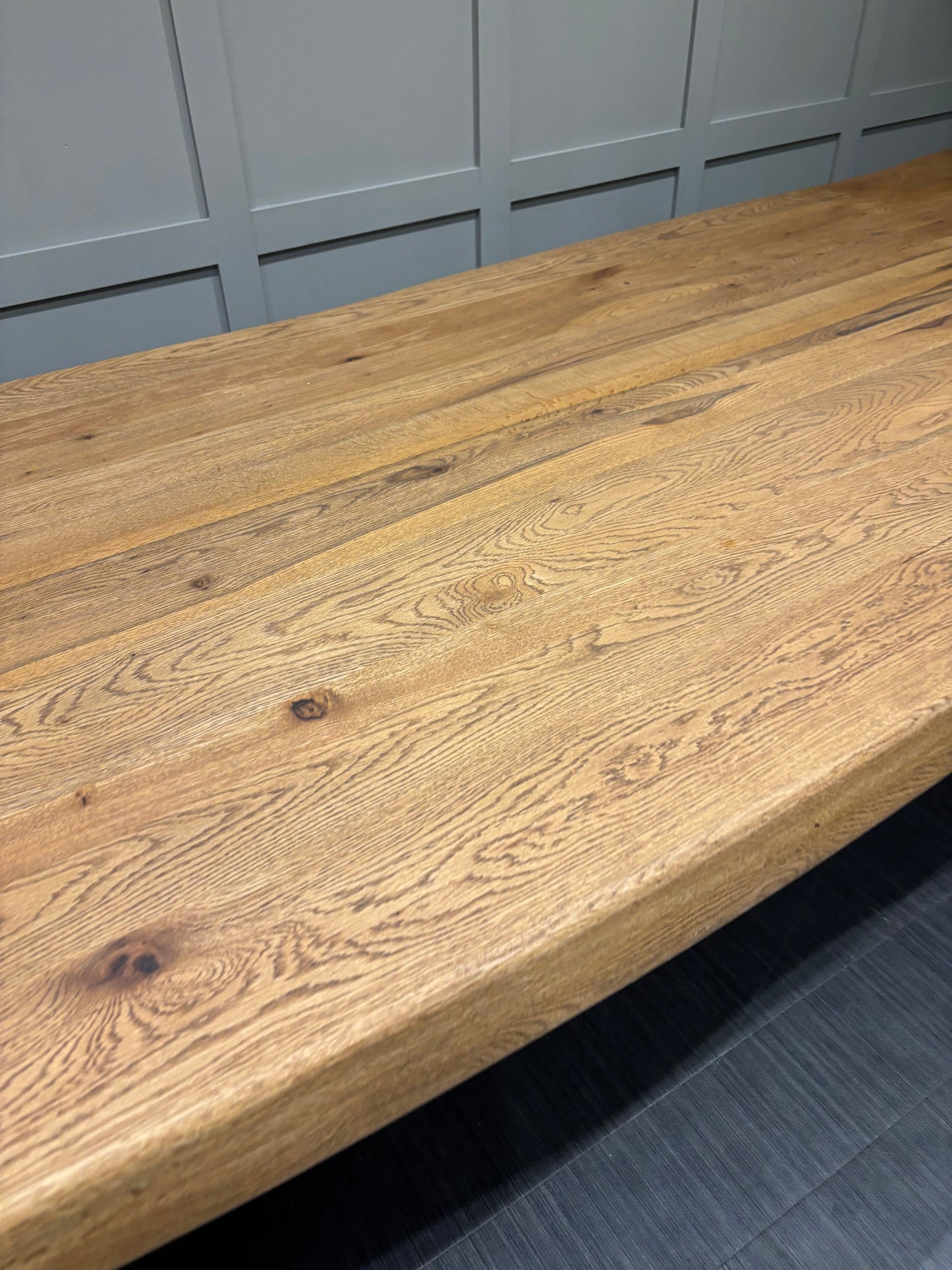 Stunning Solid Oak Bodhal Wavy Edge 2.8m Oak Table RRP £3699