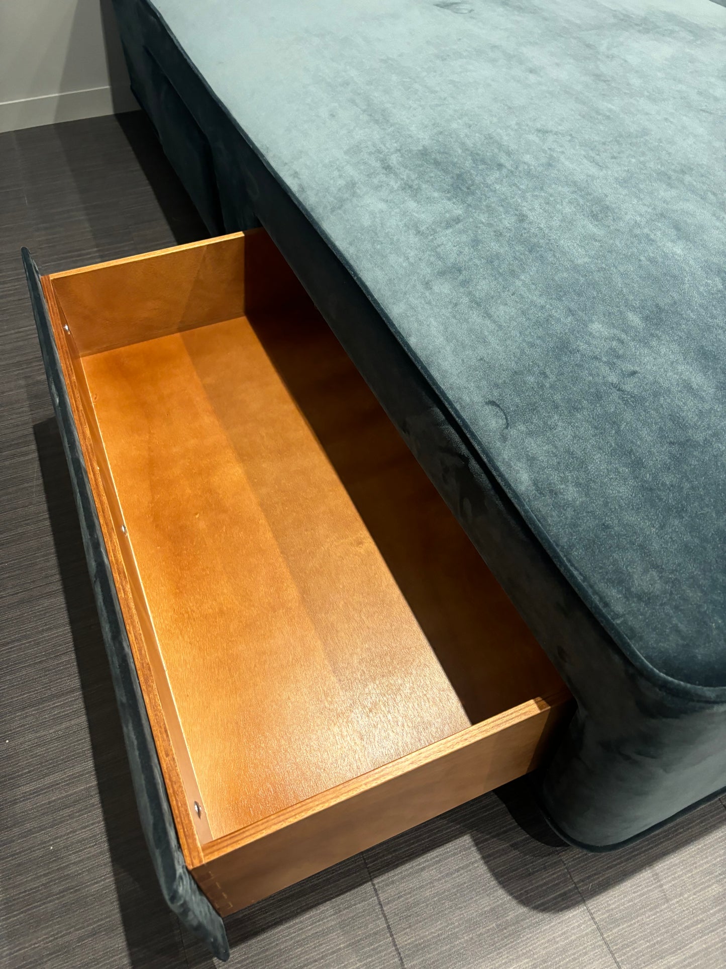 Vispring Prestige Super King Drawer Divan Bases Velvet RRP £4500